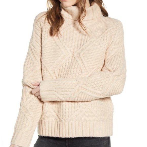 Caslon Sweaters - Caslon Chunky Cable Knit Turtleneck Sweater Large